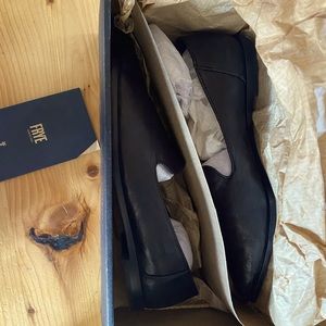 Frye Kenzie Venetian size 7.5 Black